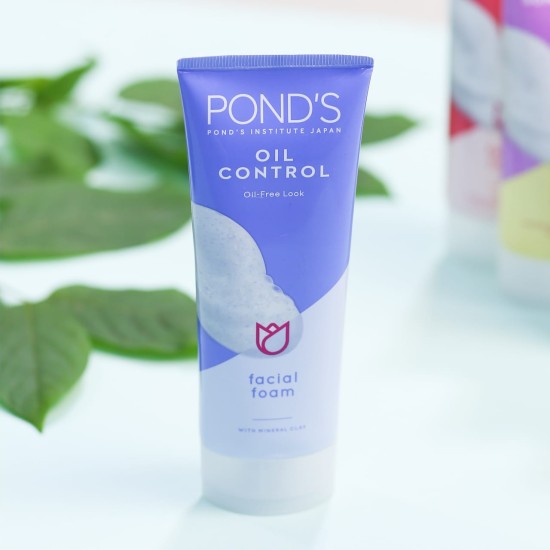 Ponds Oil Control Oil Free Look Facial Foam Imported 100gm